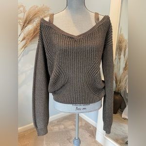 NWT sexy sweater by Liu Jo Milano. Size S.
